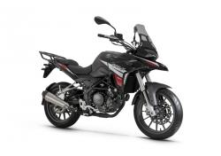 Motocykel BENELLI TRK 251